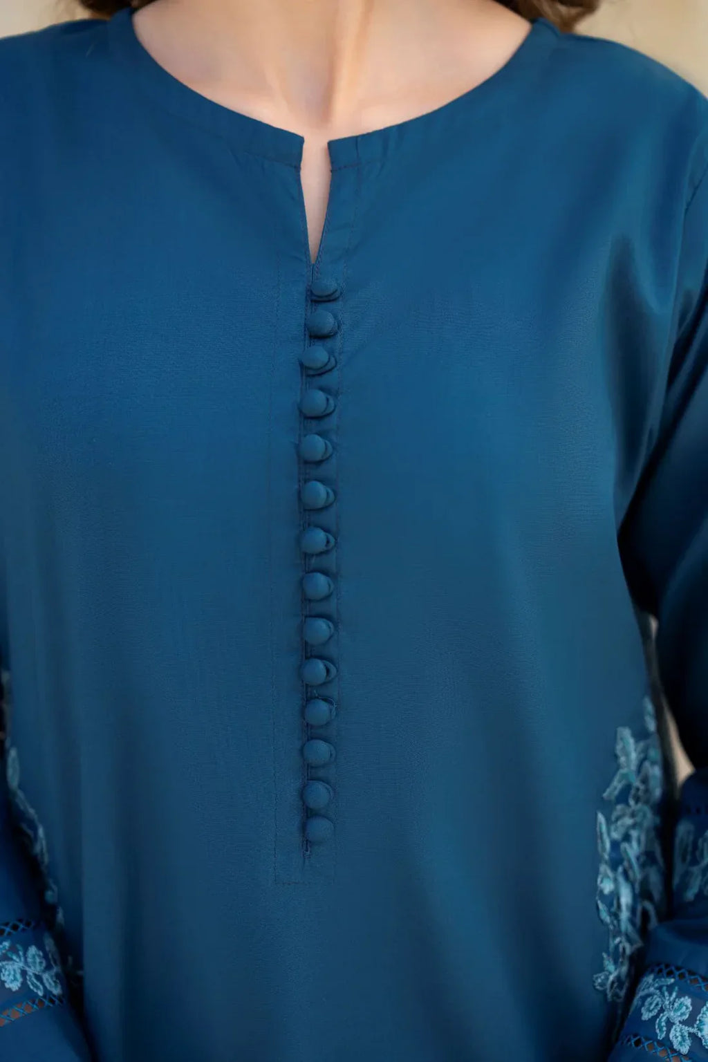 CHIC POCKET EMBROIDERED 2pc