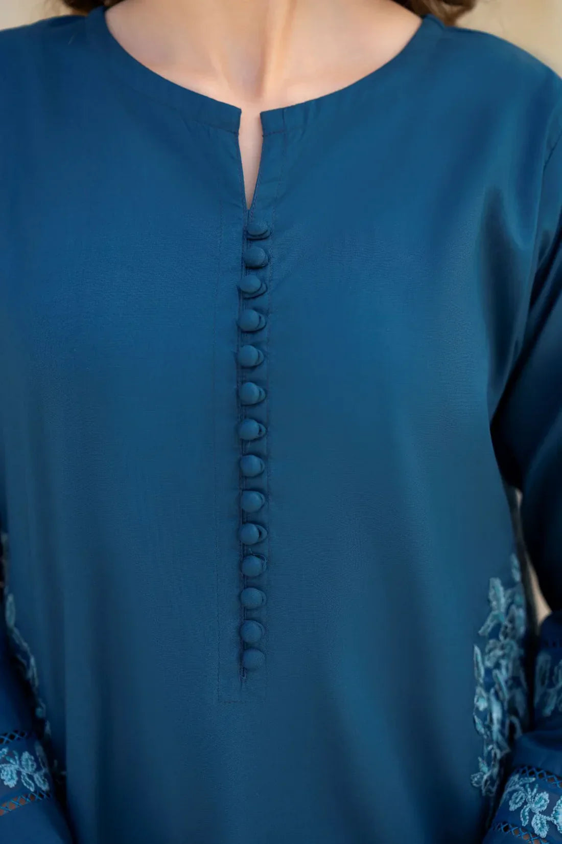 CHIC POCKET EMBROIDERED 2pc