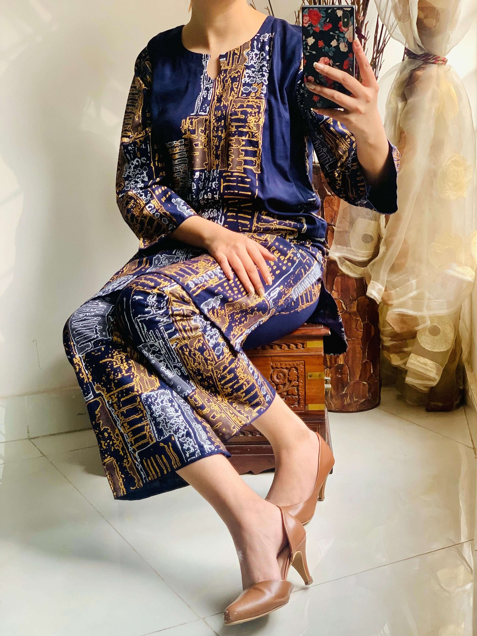 Mountain Printed - 2 Piece Stitched