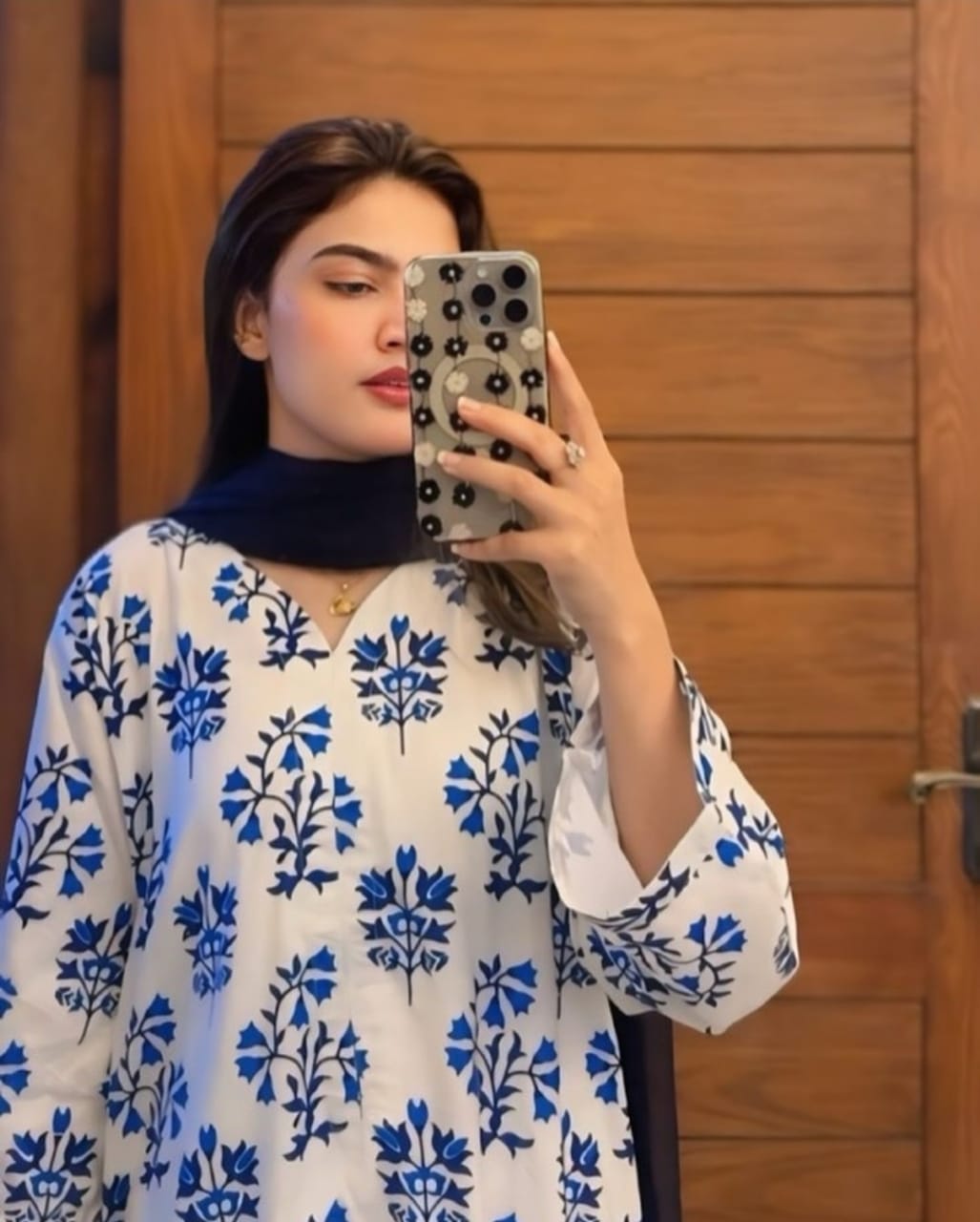 Floral Stiched 2-Piece Suit