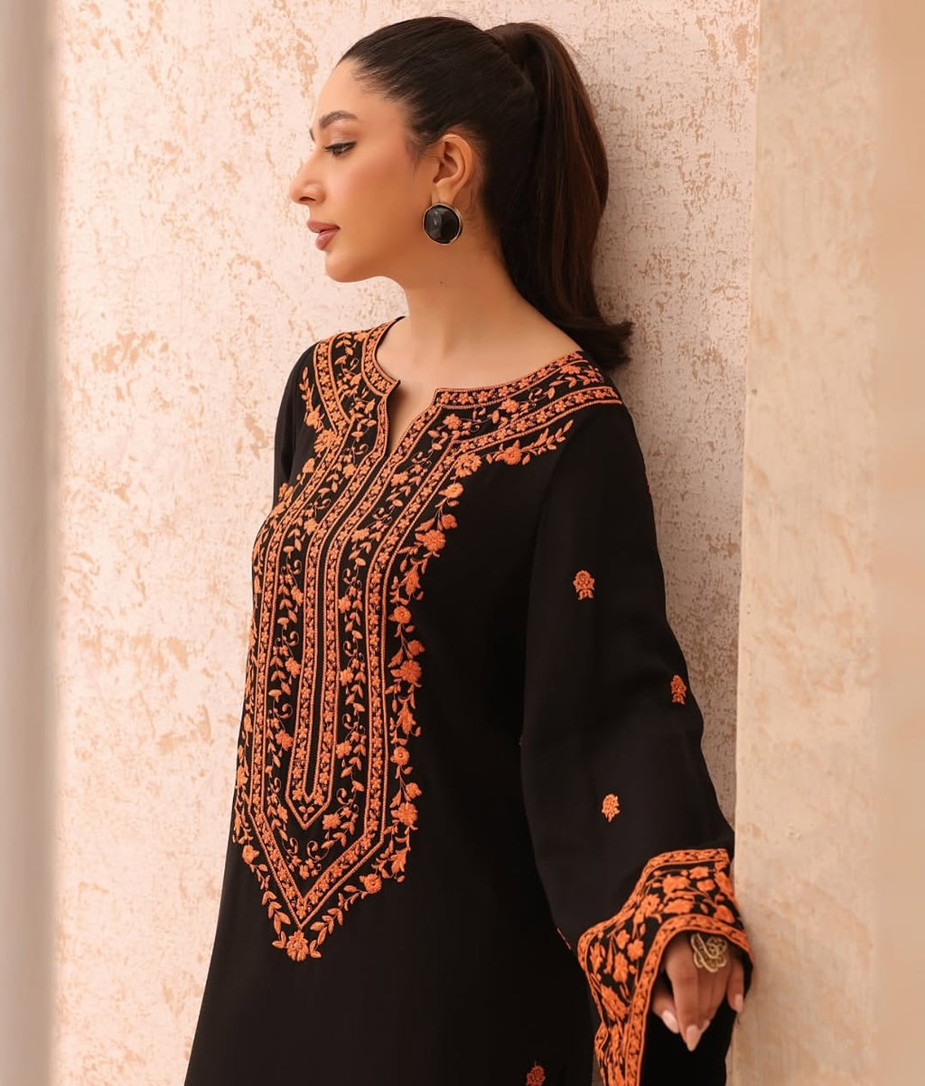 Elizabeth Embroided 2pc Dress