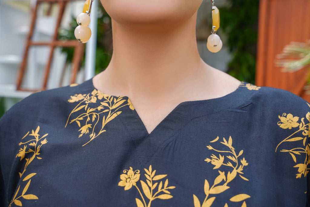 Camellia Stiched 2-Piece Stiched With Free Home Delivery