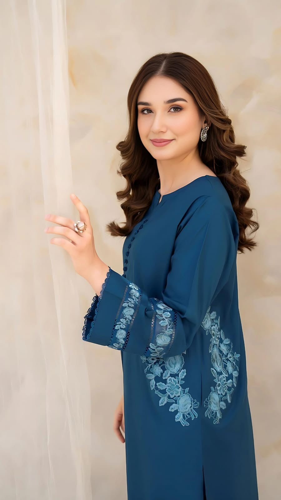 Chick Pocket Embroided 2pc Dress