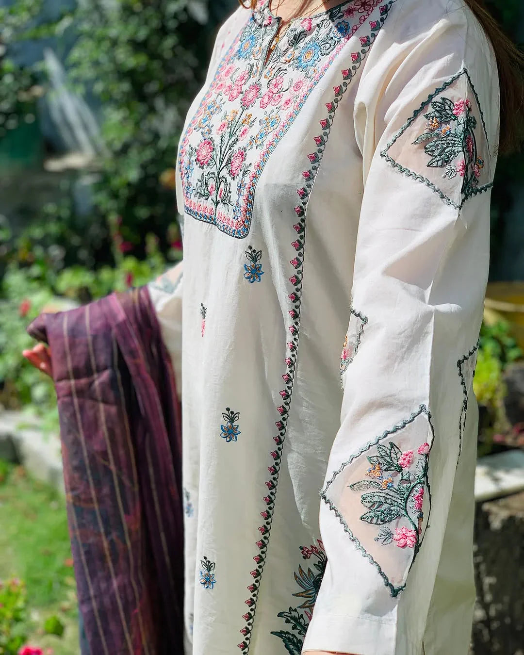Naz Embroidered 2pc