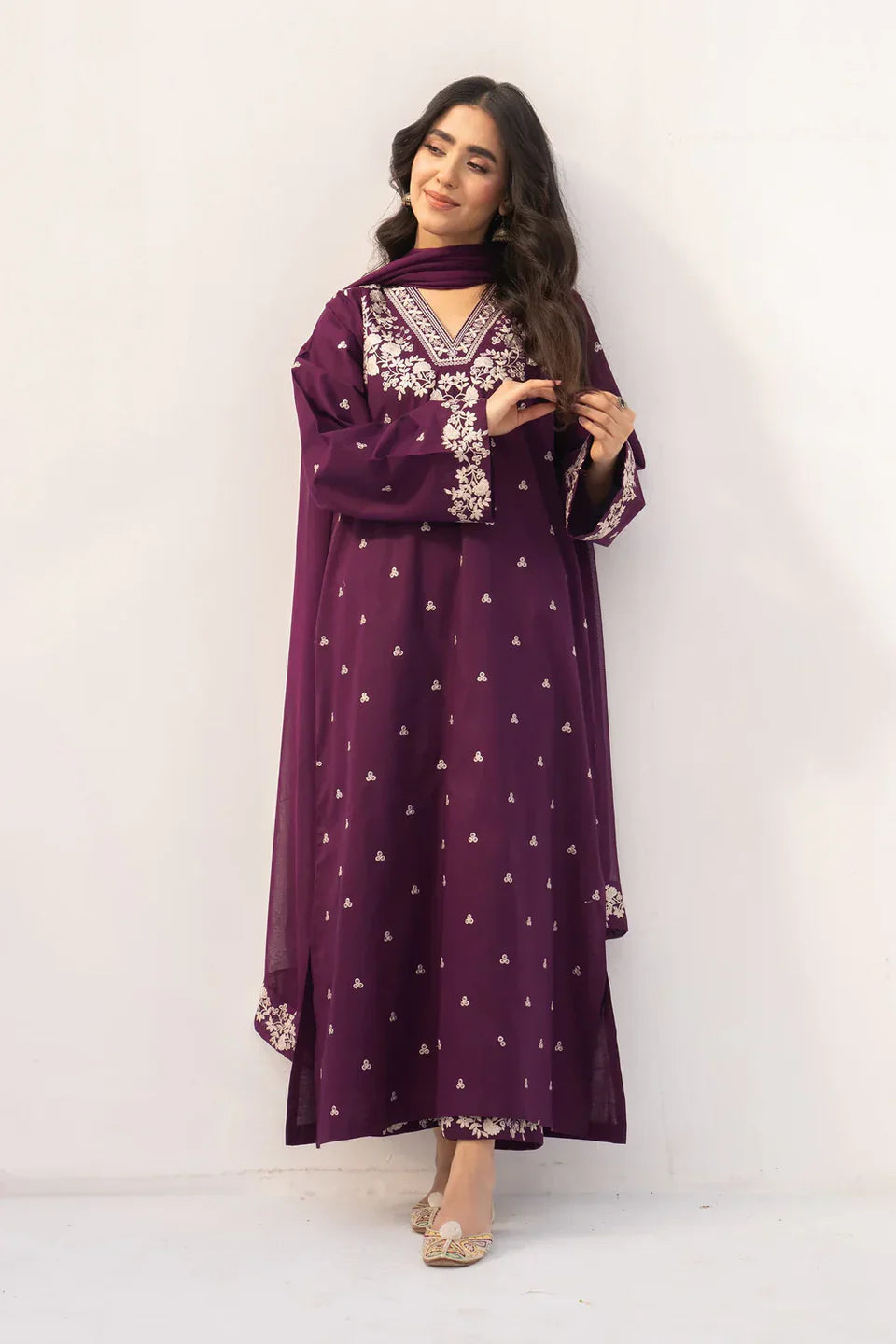 Saya 2pc Embroided Dress
