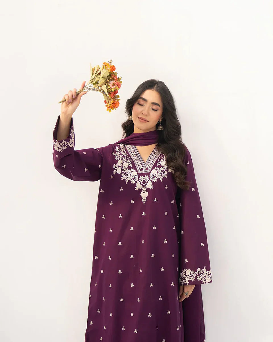 Saya 2pc Embroided Dress