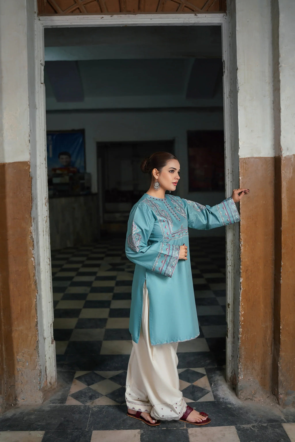 ZEST 2-Piece Embroidered Stitched Suit