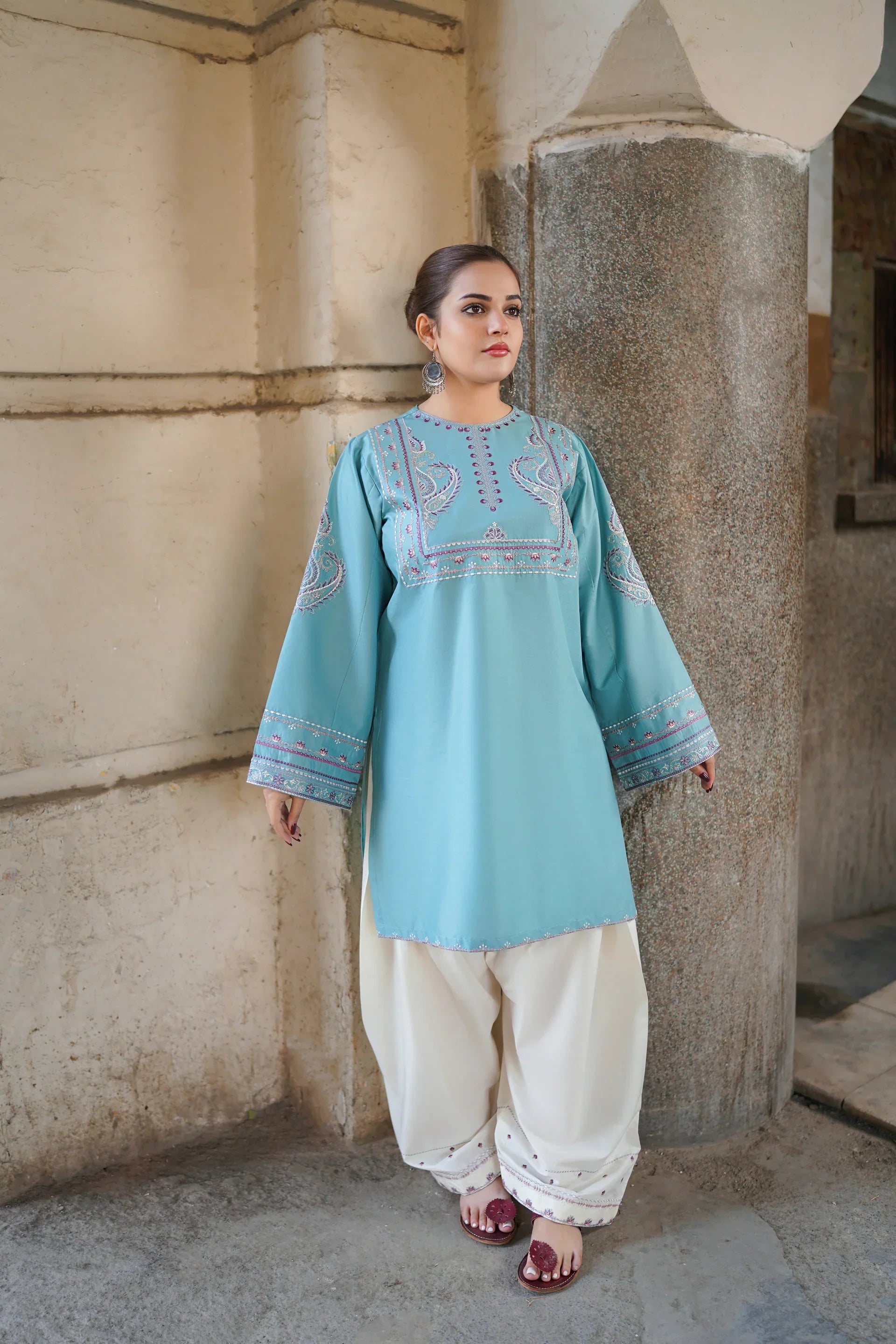 ZEST 2-Piece Embroidered Stitched Suit